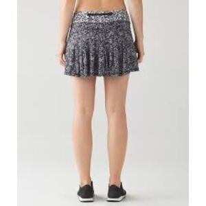 Lululemon Athletica Women's Circuit Breaker Skirt II Black White Size 6